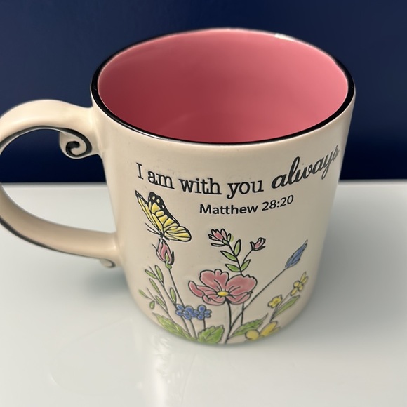 NWT Butterfly Mug - Picture 3 of 4